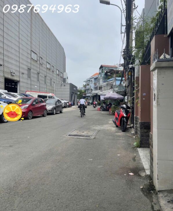 Q8 ÂU DƯƠNG LÂN VỊ TRÍ ĐẸP GẦN QUẬN 1,5 – HẺM 6M THÔNG RA DẠ NAM 4.1x15M 8.xT