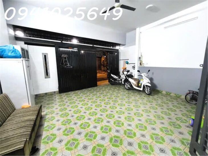 Bán nhà 1 trệt 1 lầu mặt tiền 6.4m đường 494, Phường Tăng Nhơn Phú A, Thủ Đức, 11.8 tỷ.