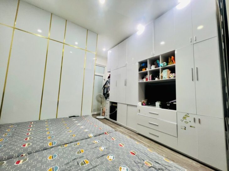 NHA KIET HOANG DIỆU TRUN G TÂM THÀNH PHỐ GIÁ 3,25 TỶ