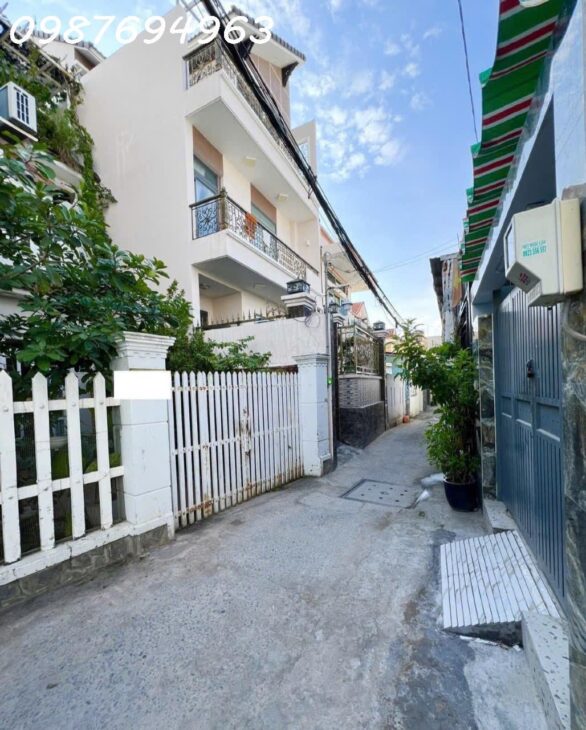 Q7 HUỲNH TẤN PHÁT HÀNG XÓM KHU BIỆT THỰ GARDEN VILLA CÁCH PHÚ MỸ HƯNG 5 PHÚT 4 TẦNG 5.xT