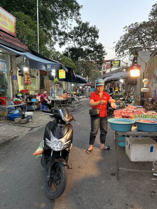 Nhà 40m2-4tầng Lạc Long Quân Cầu giấy HN