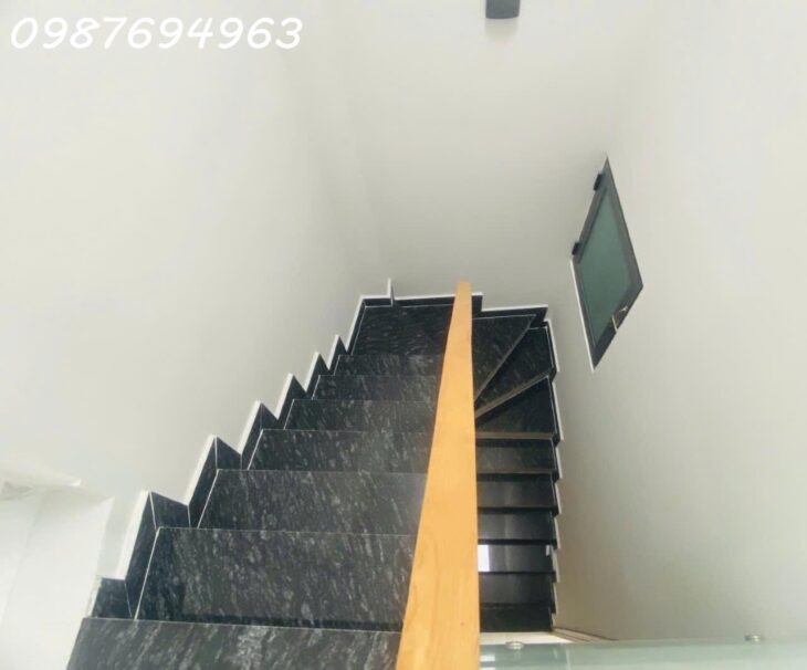 Q4 ĐOÀN VĂN BƠ NHÀ MỚI VÀO Ở NGAY GẦN CHỢ GẦN TRƯỜNG ĐẠI HỌC 4.xT