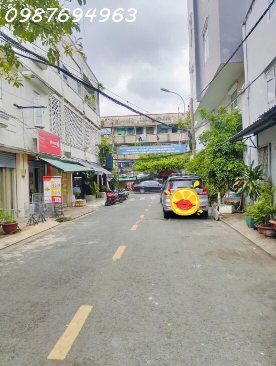 Q8 MẶT TIỀN BÊN HÔNG CHỢ PHẠM THẾ HIỂN 3.5x16M NHÀ CẤP 4 ĐƯỜNG 8M, THUẬN TIỆN KINH DOANH – CHỈ HƠN