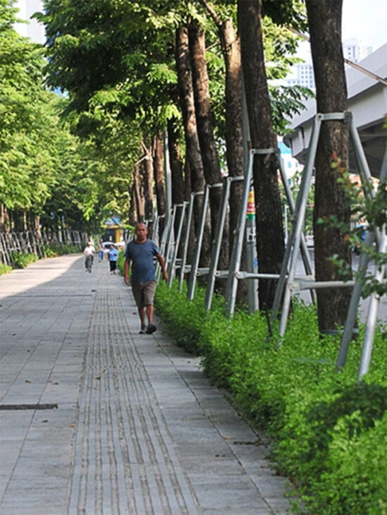 Bán nhà X48 Phạm Văn Đồng VIP Đường Ô Tô LeXus Lô Góc 37m2 6 tầng 8.6 tỷ