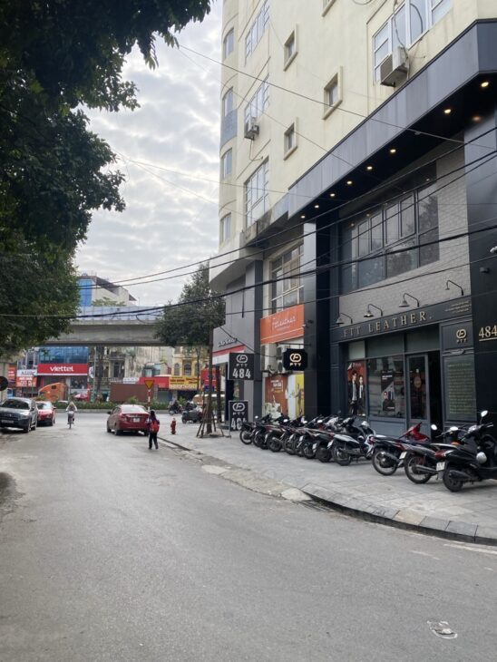 SIÊU PHẨM PHỐ QUANG TRUNG HÀ ĐÔNG OTO TRÁNH , KINH DOANH SẦM UẤT , VIA HÈ 62M2 NHỈNH 15Đ.NGÕ VÍP AN