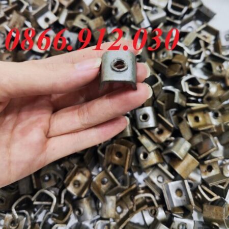 Tìm nhà sản xuất pát sắt chữ U uy tín, chất lượng cao Tìm nhà sản xuất pát sắt chữ U uy tín, chất lượng cao