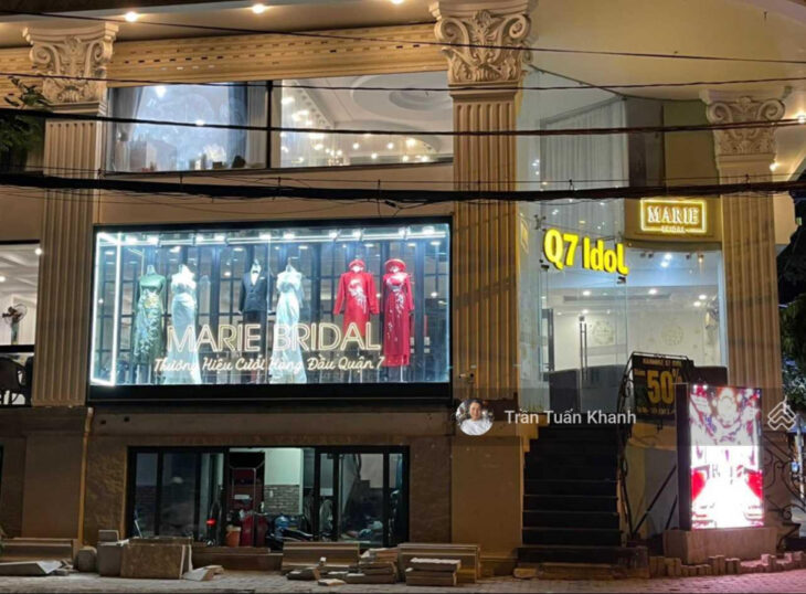 Siêu vị trí góc 2 mặt tiền Nguyễn Thị Thập, 10×20, hầm 10 tầng, cho thuê 300 triệu/tháng – 115 tỷ