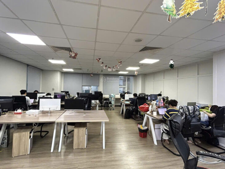 Cho thuê văn phòng tại Licogi 13 – Khuất Duy Tiến DT 170m2 bao full thuế phí, điện điều hòa