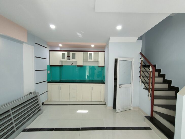 Nhà NGÔ ĐỨC KẾ, BÌNH THẠNH, nhỉnh 6 tỷ, 5 phòng làm chdv