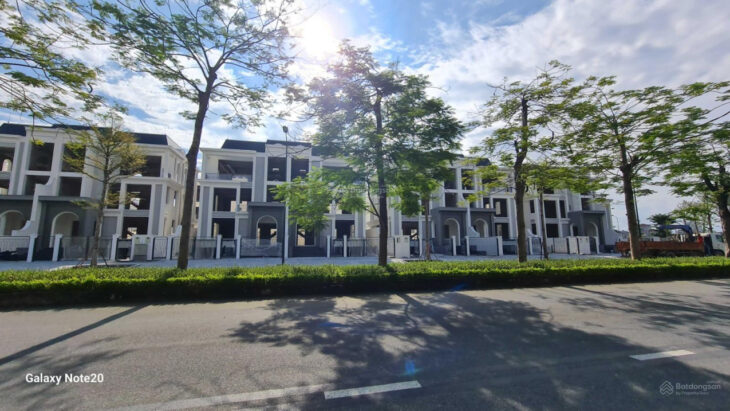 Bán biệt thự Ciputra 140m2 hướng Bắc giá 45 tỷ Bán biệt thự Ciputra 140m2 hướng Bắc giá 45 tỷ