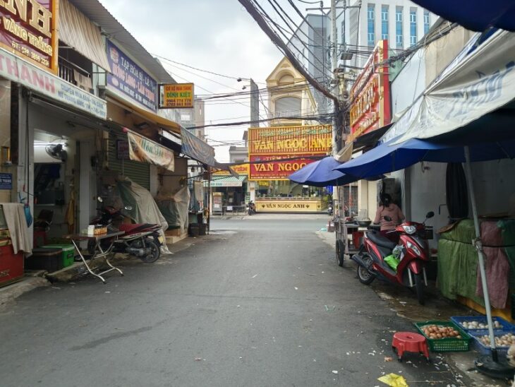 MẶT TIỀN CHỢ NHỎ LÊ VĂN VIỆT – Q9, 86M2, 7.1TỶ.