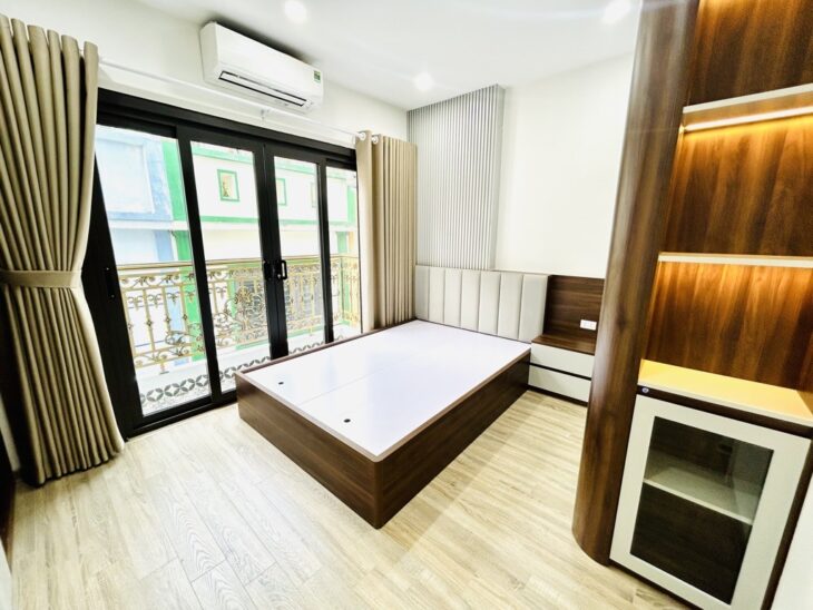 BÁN NHÀ THỊNH LIỆT, HOÀNG MAI, Ô TÔ VÀO NHÀ, SẴN THANG MÁY, 44M2 GIÁ YÊU THƯƠNG 12.8 TỶ