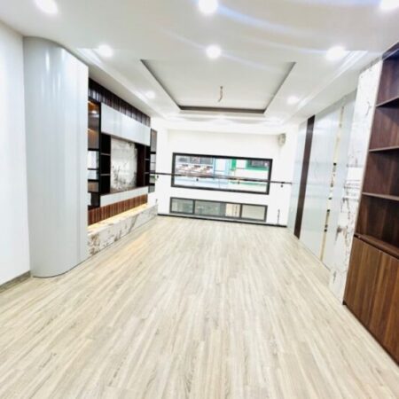 BÁN NHÀ THỊNH LIỆT, HOÀNG MAI, Ô TÔ VÀO NHÀ, SẴN THANG MÁY, 44M2 GIÁ YÊU THƯƠNG 12.8 TỶ