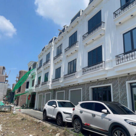 NHÀ ĐẸP – GIÁ TỐT – Vị Trí Đắc Địa Tại Thị trấn An Dương, Thành phố Hải Phòng