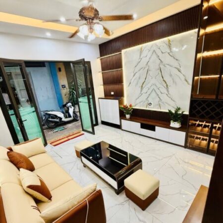 Bán nhà giáp nhị 5 tầng long lanh ngõ thông kinh doanh nhỏ hoàng mai