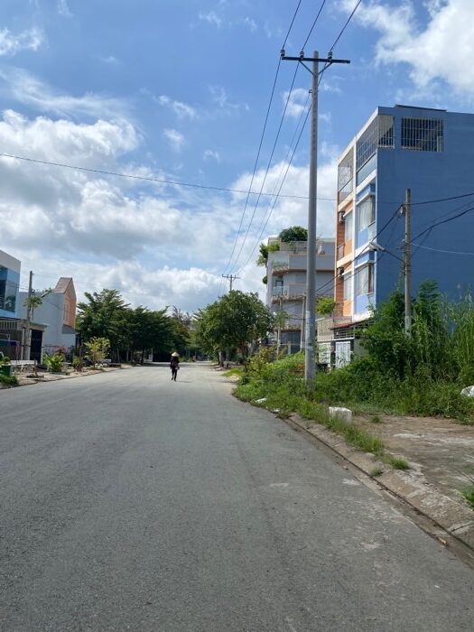 Đất đẹp ngang 8m – Đường xe tải tránh nhau – giá chỉ 5,2 tỷ tại Xã Long Thới – Thị Trấn Nhà Bè.