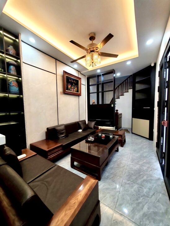 Siêu Hiếm, Lô góc 3 mặt thoáng, phân lô ô tô đỗ cửa, bán nhà Ngọc Thụy 33m2 nhỉnh 7 tỷ,