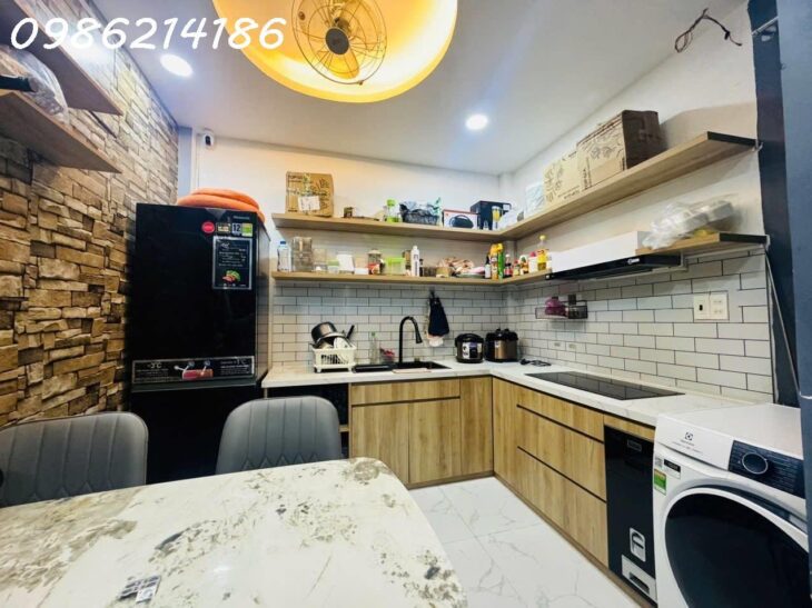 Q8 P1 DƯƠNG BÁ TRẠC KHU VỰC VIP FULL NỘI THẤT MUA NHÀ Ở NGAY QUA QUẬN 1,5 CHỈ 2 PHÚT PHÚ MỸ HƯNG