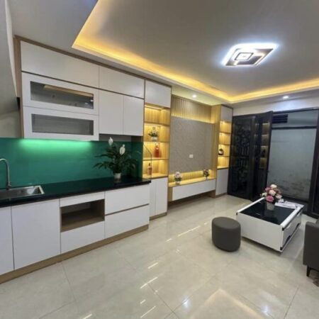 Bán nhà 3 tầng, 30m², 3PN, 4WC, Tân Mai – Hoàng Mai – 3.6 tỷ Bán nhà 3 tầng, 30m², 3PN, 4WC, Tân Mai – Hoàng Mai – 3.6 tỷ