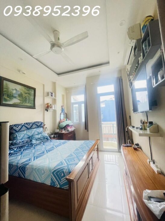 NGƯỜI THÂN GỬI BÁN NHÀ 4 TẦNG LÔ GÓC, 4 PHÒNG NGỦ, GIÁ 5.9 TỶ – VỊ TRÍ VÀNG TÂN HÓA, QUẬN 6, TP.HCM