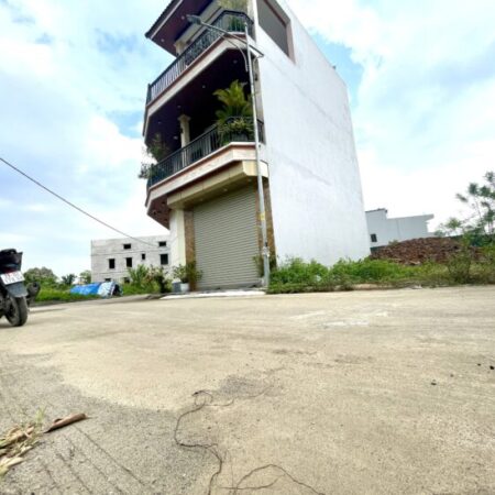 cần bán giãn dân xã Đông sơn ngay Khu đấu giá chi hơn 1 tỷ 0967594106 cần bán giãn dân xã Đông sơn ngay Khu đấu giá chi hơn 1 tỷ 0967594106