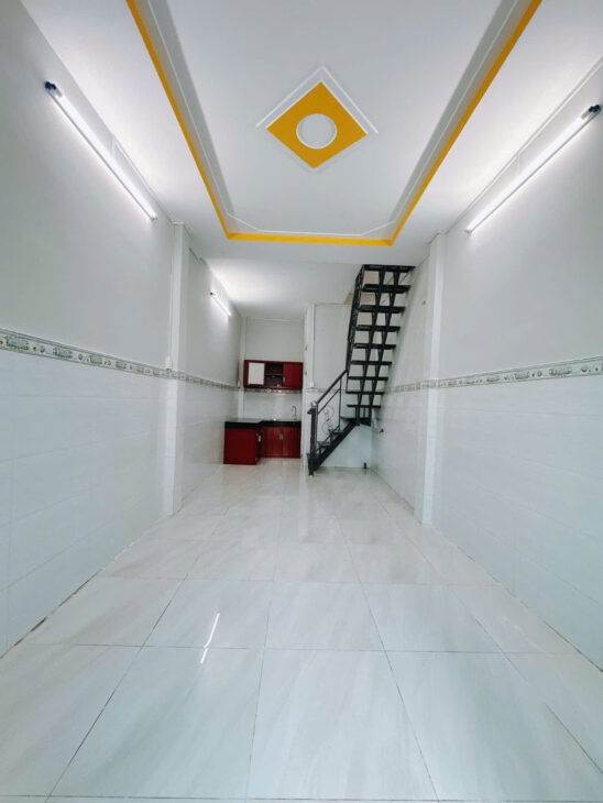 Hẻm 1/ Tôn Đản Q 4 NGANG 3 X 10 – 2 TẤM CÓ 2 TỶ