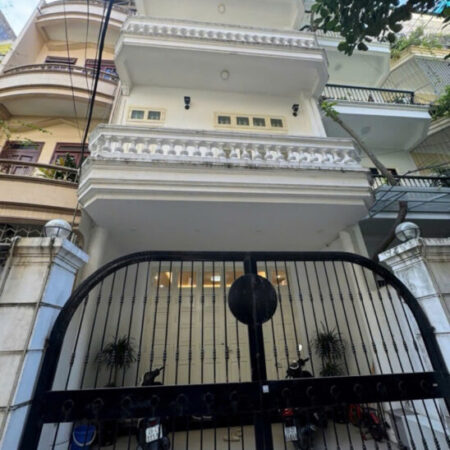 Chỉ 11 tỷ có nhà 75m * 5 tầng – Gần ô tô – Ngõ sạch văn minh – Trung tâm Ba Đình Chỉ 11 tỷ có nhà 75m * 5 tầng – Gần ô tô – Ngõ sạch văn minh – Trung tâm Ba Đình