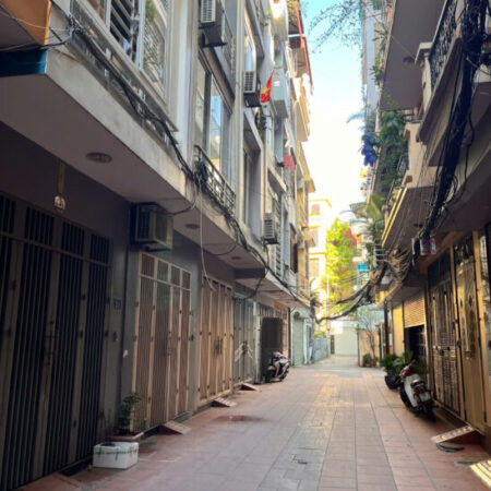 Đào Tấn Ba Đình – Nhà đẹp ở ngay – ô chờ thang máy – 54m chỉ 11 tỷ