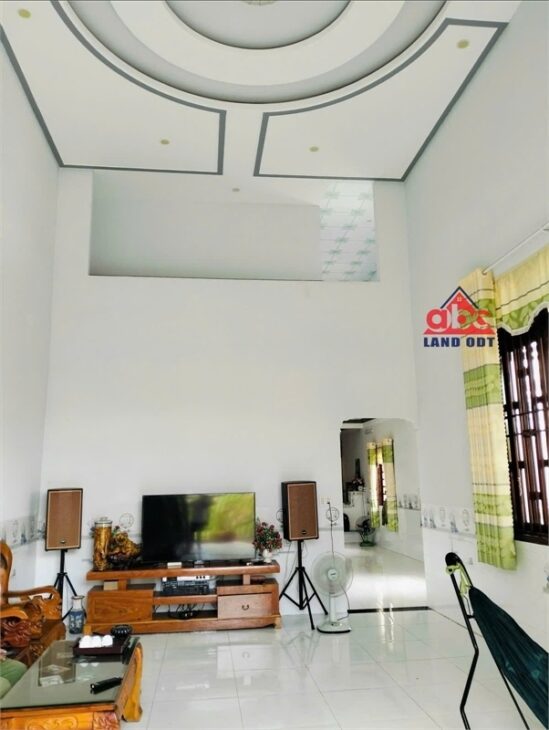 NP979 bán nhà 1 lầu, khu xóm an ninh, gần trường học ,chợ, nhà thờ. ngang đất 10m