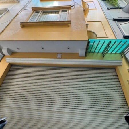 Nhà đẹp phố Đội Cấn.TRUNG TÂM-PHÂN LÔ-Ô TÔ ĐẬU CỬA-LĂNG BÁC-GA CÁT LINH….44 MÉT-4 TÀNG – GIÁ 9 ,9