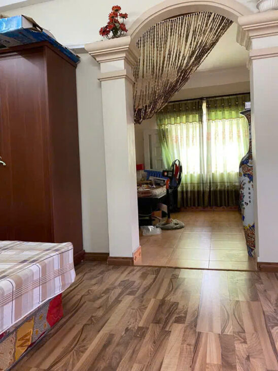 Cần bán nhà Thuý Lĩnh Hoàng Mai, ba gác đua dt: 40m2, giá: 3.9 tỷ.
