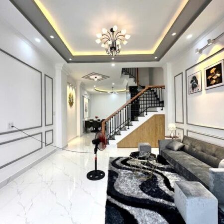 Nhà đẹp HXH gần mặt tiền, P5 Bình Thạnh, 4.5mx11m, 4tầng 4p ST, nhỉnh 9 tỷ