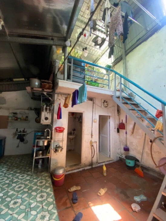 Bán nhà Ngọc Lâm, 96m2, nhỉnh 6 tỷ, ô tô tải tránh, cạnh công viên, gần bệnh viện , chợ trường học