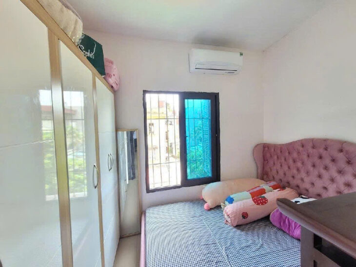 bán nhà tập thể thạch bàn đầy đủ công năng