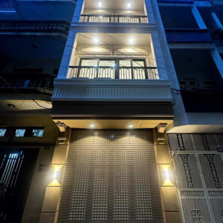 Phân lô liền kề, Văn Phú Hà Đông. 77m2x4 tầng MT 5m giá hơn 18 tỷ. Kinh Doanh mọi thứ, Ô TÔ đỗ.