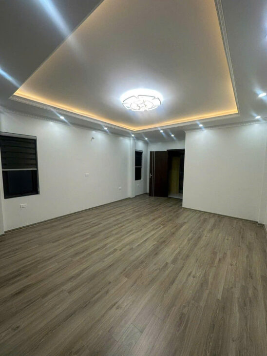 Bán nhà Hoàng Hoa Thám vừa ở vừa KD, ngõ thông, mới đẹp 48mx7 tầng THANG MÁY nhỉnh 11 tỷ.