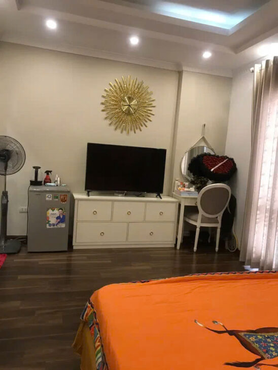 BÁN NHÀ RIÊNG PHỐ NGUYỄN VĂN CỪ- LONG BIÊN-2 THOÁNG 42M2, 5 TẦNG, 6.85 TỶ.