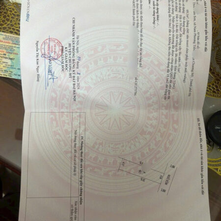 cc gui bán cặp đôi 69,1m và 68,9m nam phương tiến sát chợ ql21A đường thông