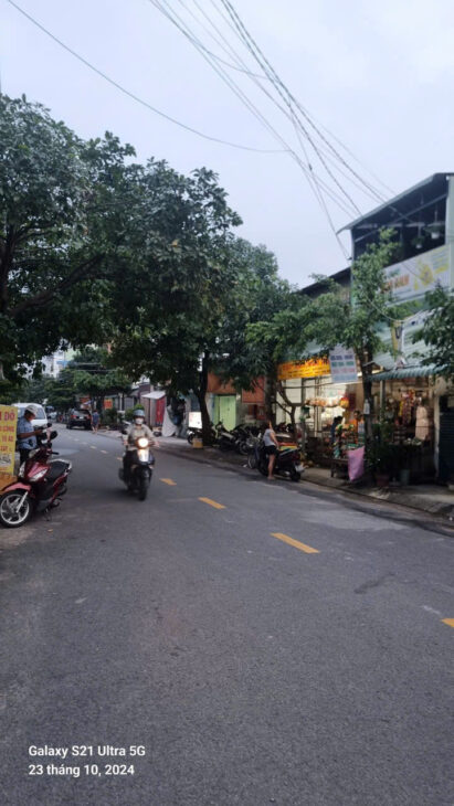 Bán nhà 2 mặt tiền 7,8x20m giá 7,99 tỷ Đường Trung Mỹ Tây 6