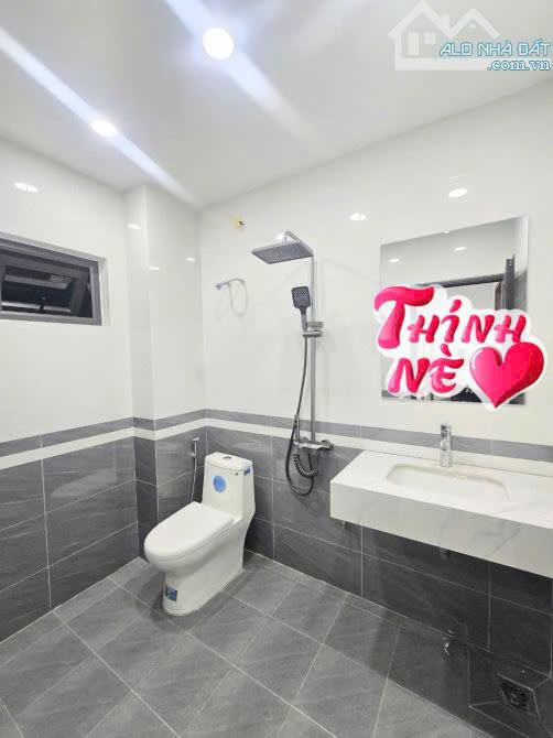 CẦN BÁN GẤP CĂN NHÀ 4 TẦNG 40M SIÊU ĐẸP NỘI AM LIÊN NINH THANH TRÌ NGÕ RỘNG 2.5M GIÁ CHỈ 4.4 TỶ