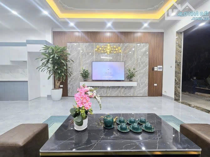 CẦN BÁN GẤP CĂN NHÀ 4 TẦNG 40M SIÊU ĐẸP NỘI AM LIÊN NINH THANH TRÌ NGÕ RỘNG 2.5M GIÁ CHỈ 4.4 TỶ