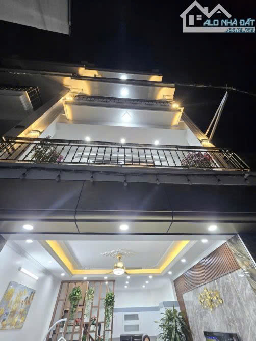 CẦN BÁN GẤP CĂN NHÀ 4 TẦNG 40M SIÊU ĐẸP NỘI AM LIÊN NINH THANH TRÌ NGÕ RỘNG 2.5M GIÁ CHỈ 4.4 TỶ