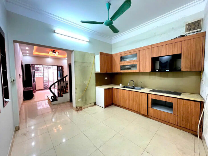 BÁN NHÀ PHỐ NGỌC TRÌ- LONG BIÊN 50M2, 4 TẦNG, MT4.2M, 7.2 TỶ.Ô TÔ ĐỖ CỦA.