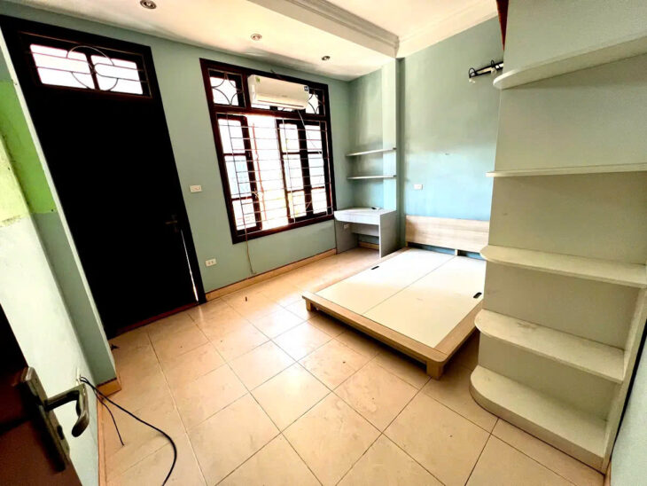 BÁN NHÀ PHỐ NGỌC TRÌ- LONG BIÊN 50M2, 4 TẦNG, MT4.2M, 7.2 TỶ.Ô TÔ ĐỖ CỦA.