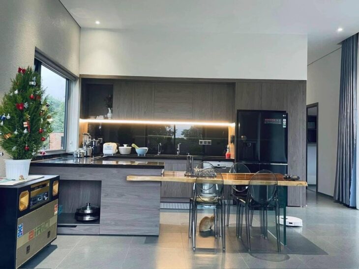 CĂN NHÀ 3 TẦNG NỞ HẬU NGAY MẶT ĐƯỜNG TRẦN THÁI TÔNG – PHƯỜNG BỒ XUYÊN – TP THÁI BÌNH VỚI DT 95.8M2