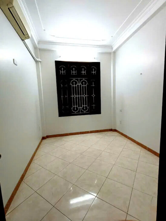 NHÀ ĐẸP, KHU PHÂN LÔ QUÂN ĐỘI NGỌC THỤY- LONG BIÊN 36M2,4 TẦNG, MT 3M,6.5 TỶ.Ô TÔ ĐỖ CỔNG.