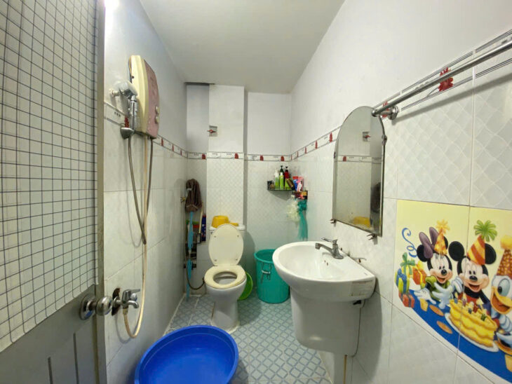 VỊ TRÍ KD-SAU CĂN MT-HẺM????NGAY CHỢ PHẠM VĂN BẠCH. 2T- DT48M2-4 TỶ6 TL.