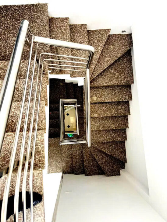 NHÀ MỚI PHÚC LỢI, 37M2, 5 TẦNG, MẶT TIỀN 4M, 4.2 TỶ. LONG BIÊN.