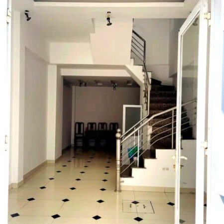 NHÀ MỚI PHÚC LỢI, 37M2, 5 TẦNG, MẶT TIỀN 4M, 4.2 TỶ. LONG BIÊN.