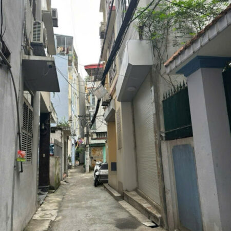 Nóng! Nhà Đẹp Định Công Thượng, Ô TÔ, 50m PHỐ, nhiều tiện ích chỉ 6 tỷ. Nóng! Nhà Đẹp Định Công Thượng, Ô TÔ, 50m PHỐ, nhiều tiện ích chỉ 6 tỷ.